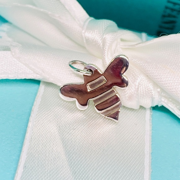 Tiffany & Co Honey Bee charm retired rare 925 silver - Picture 3 of 4